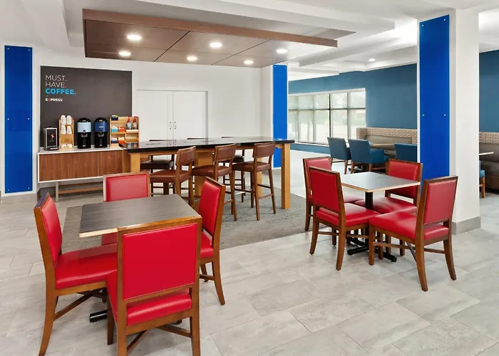 Express & Chicago West-o'hare Arpt Area By Ihg 2* Hillside