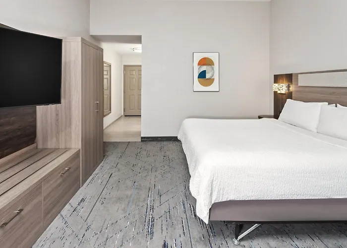 Hotel Express & Chicago West-o'hare Arpt Area By Ihg