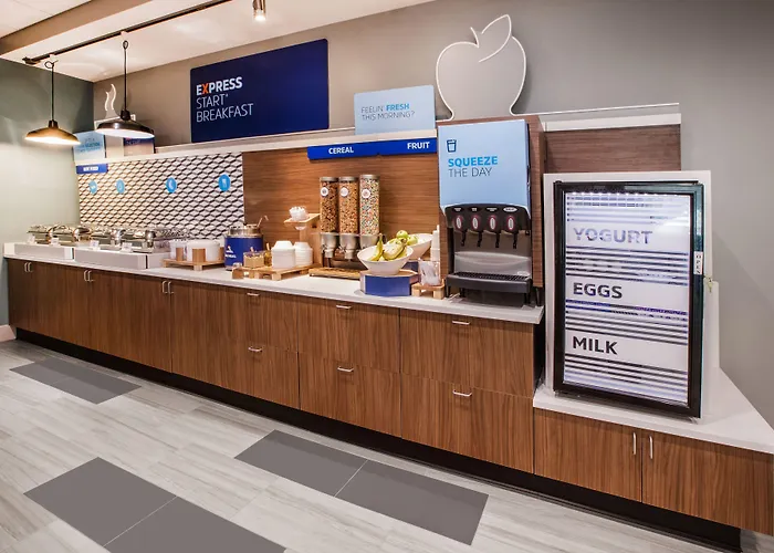Express & Chicago West-o'hare Arpt Area By Ihg Hotel 2*