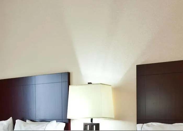 Hotel Express & Chicago West-o'hare Arpt Area By Ihg Hillside